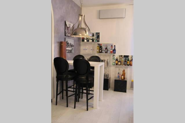 City Centre With 3 Bed Rooms Chez Claude Verona Exterior foto